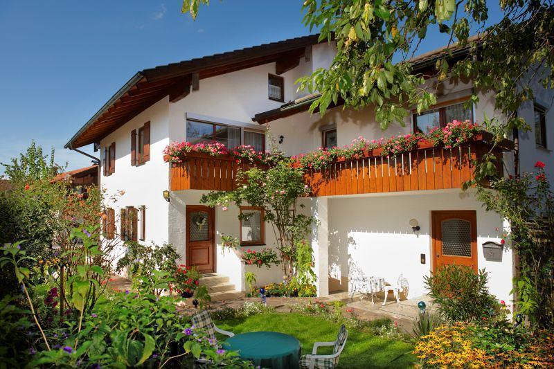 Ferienwohnungen Rosi Gmeiner Bad Endorf Exterior foto